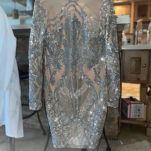 Beautiful dress never worn!